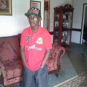 Meet your Posher, Dyron